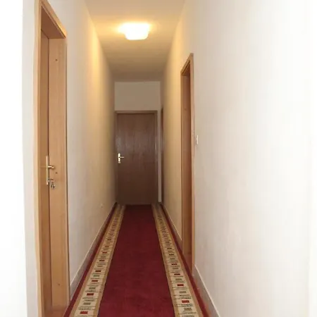 Guest house And By The Sea - 4356