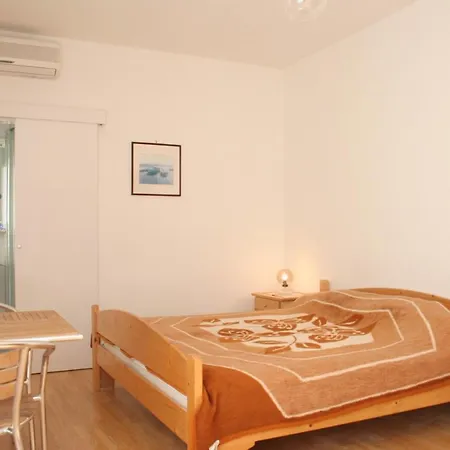 Guest house And By The Sea - 4356 3*