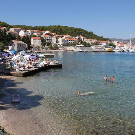 And By The Sea - 4356 Guest house